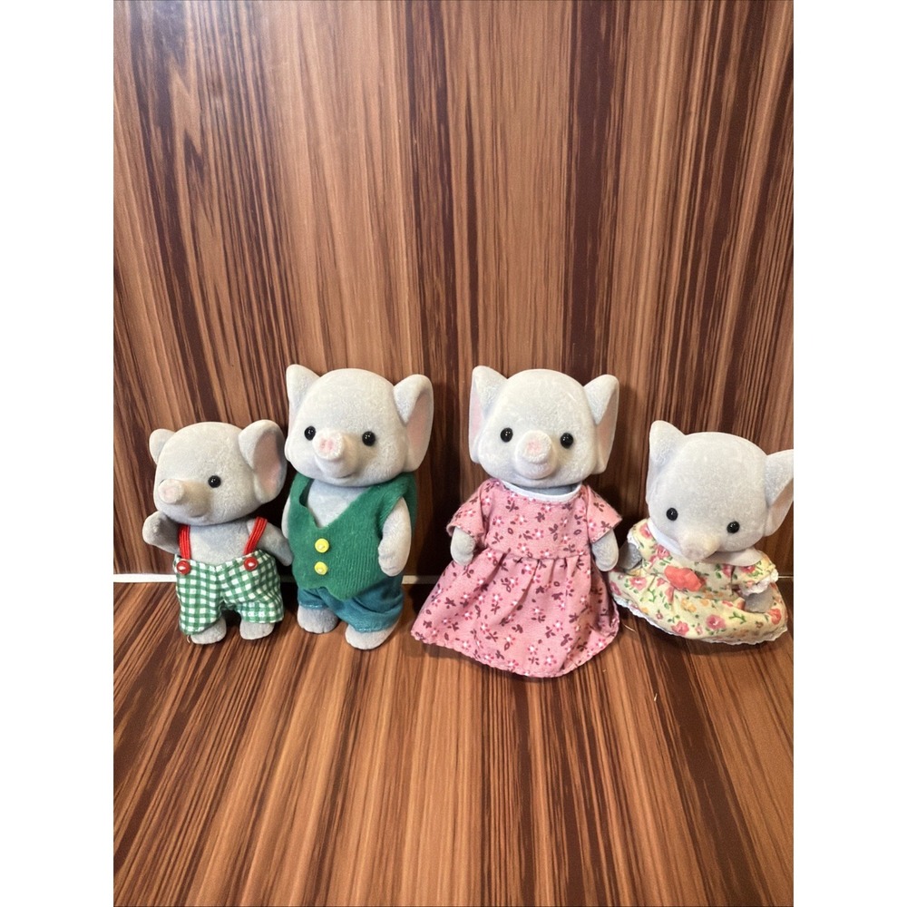 Calico Critters Ellwoods Elephant Family Mom Dad Sister Baby Lot 4 Figures